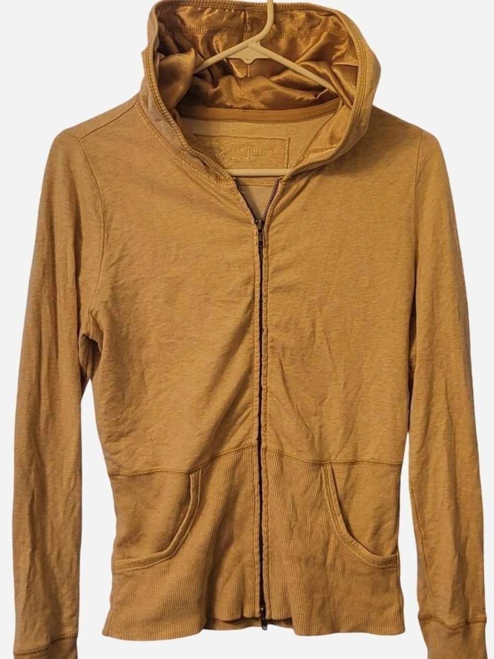 White House Black Market Cream/Gold Zip-Up